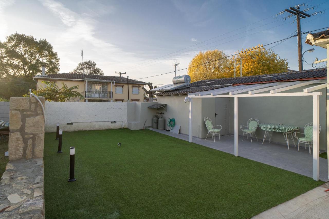 טריקלה Vaya'S Cottage 5Km Ευθεία Από Κέντρο Τρικάλων מראה חיצוני תמונה